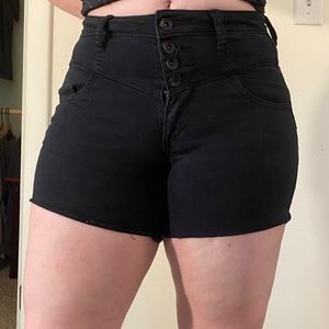 Lovesick brand Hot Topic shorts. Size 5